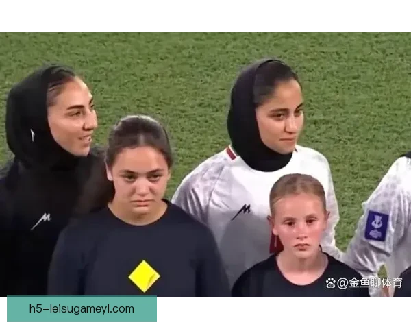 伊朗女足队长母受威胁队友反悔留澳